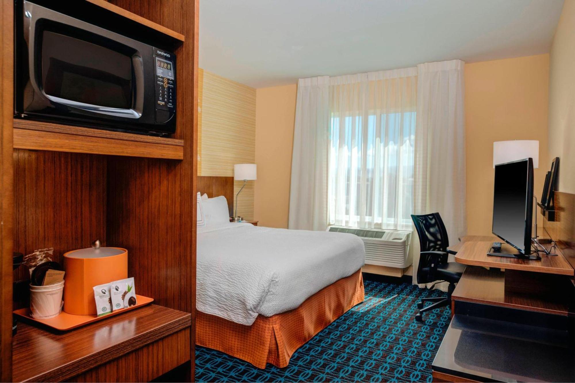 Fairfield Inn & Suites By Marriott Hollister Exteriér fotografie